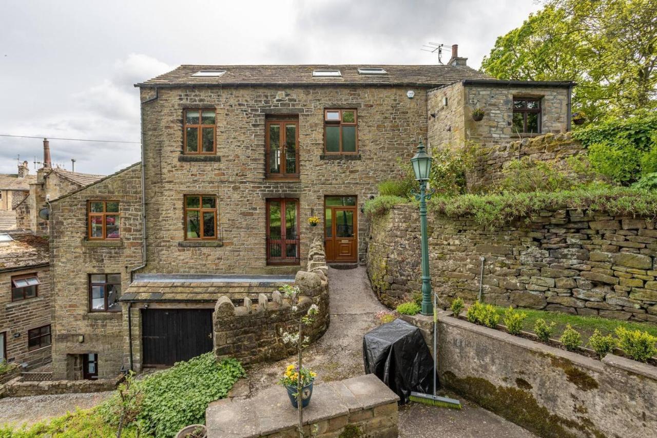 Appartamento Delightful 2 Bed Flat In Old Mill-Private Garden Keighley Esterno foto