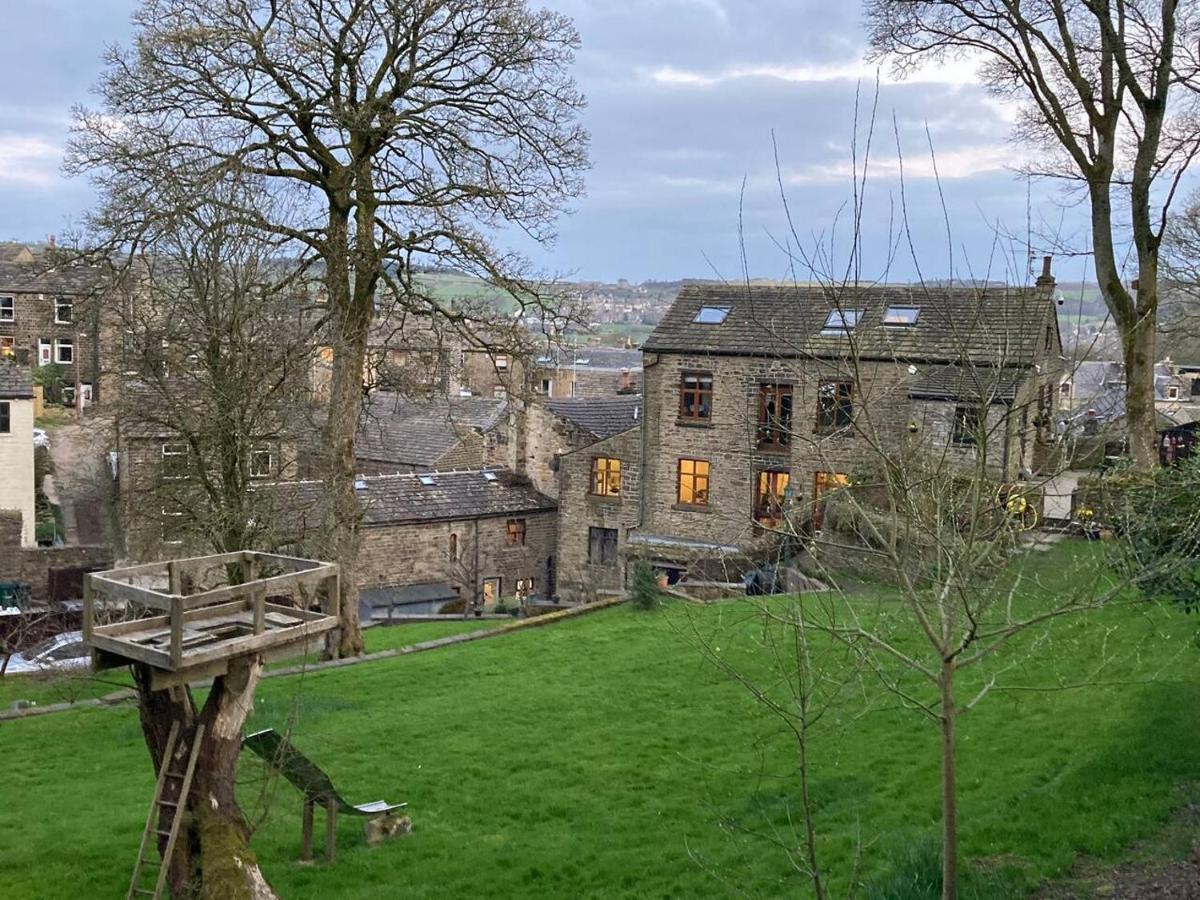 Appartamento Delightful 2 Bed Flat In Old Mill-Private Garden Keighley Esterno foto